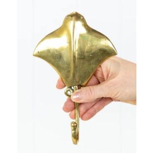 MANTARAY HOOK BRASS
